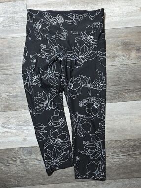 Dip | Floral AOP Capri Leggings With Pockets Sz Lg
